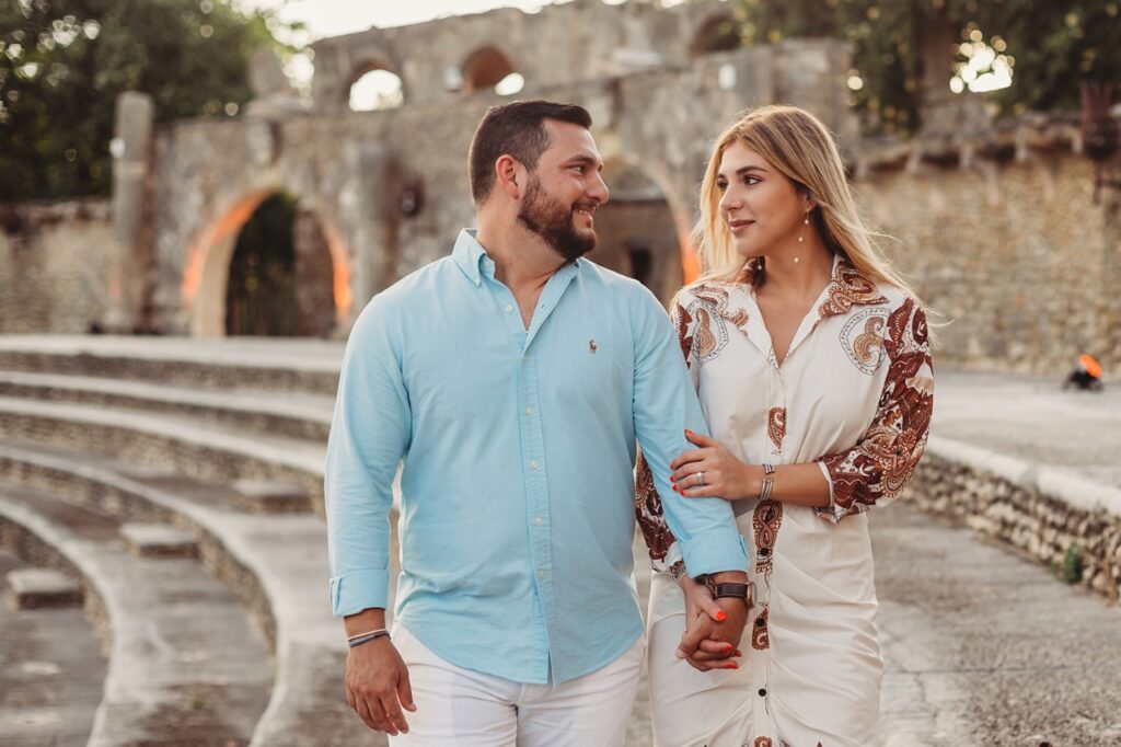 ENGAGEMENT PHOTOSHOOT AT ALTOS DE CHAVON 5