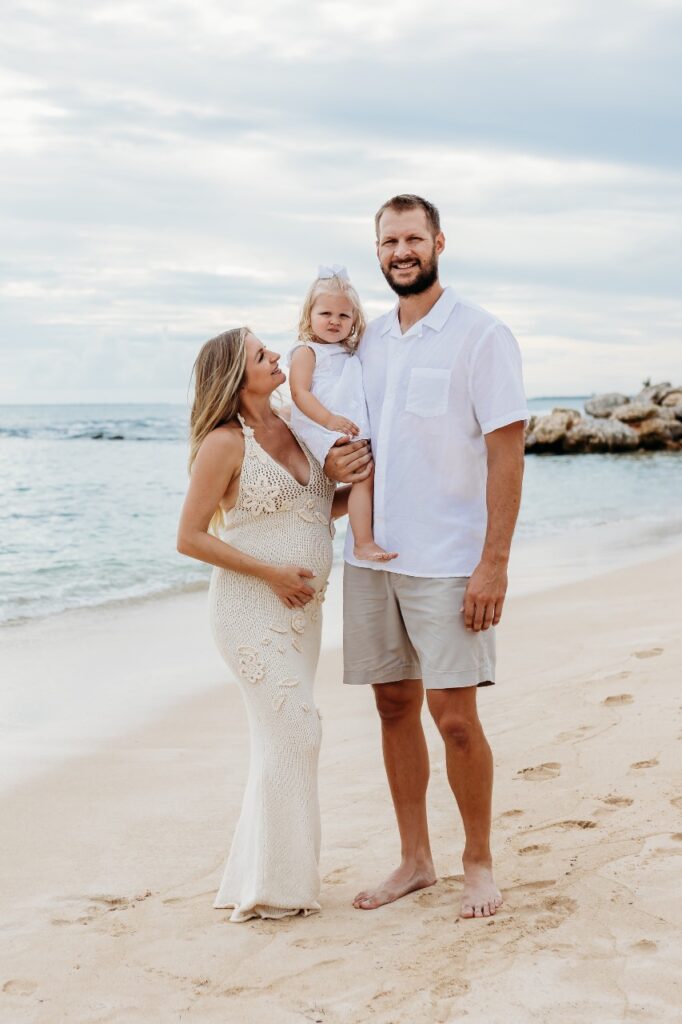 Maternity Photoshoot at Casa de Campo 2