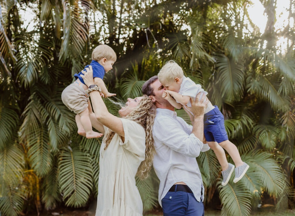Relaxed beach family photography session in Bayahibe by La Romana Photographer